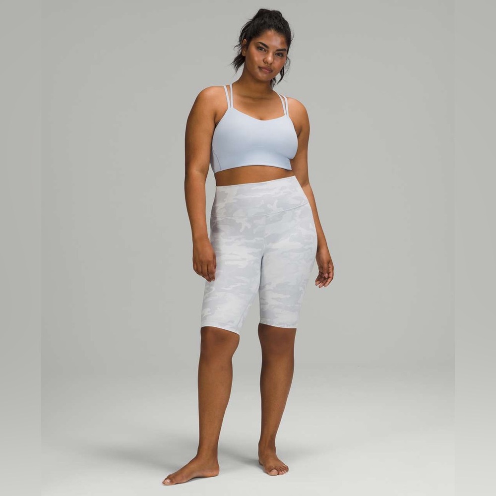 Lululemon Wunder Under Short 10" *Ribbed in Incognito Camo Jacquard White Size 4
